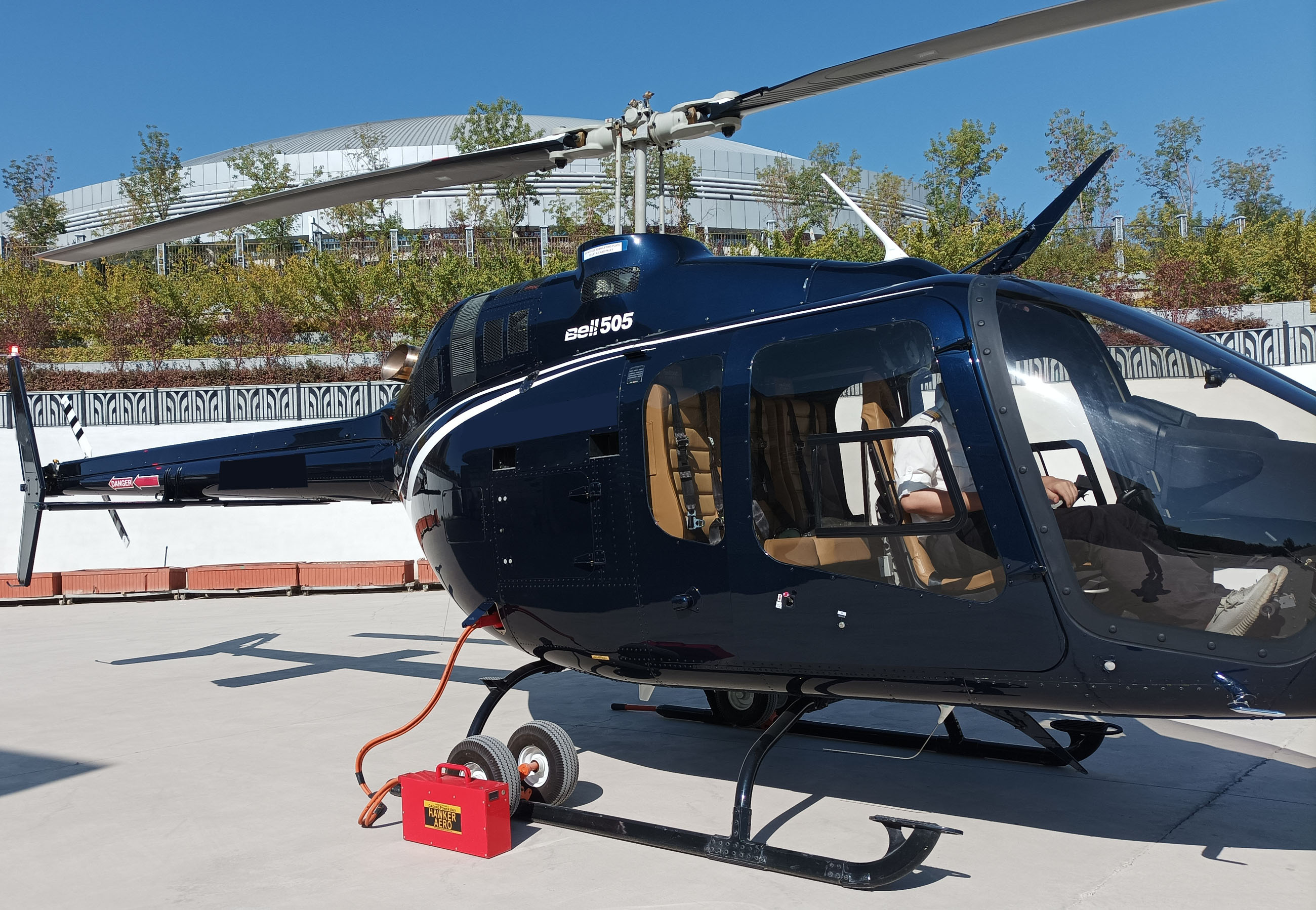  REDBOX RB85A HAWKER AERO 2880 Portable GPU for bell505 helicopter